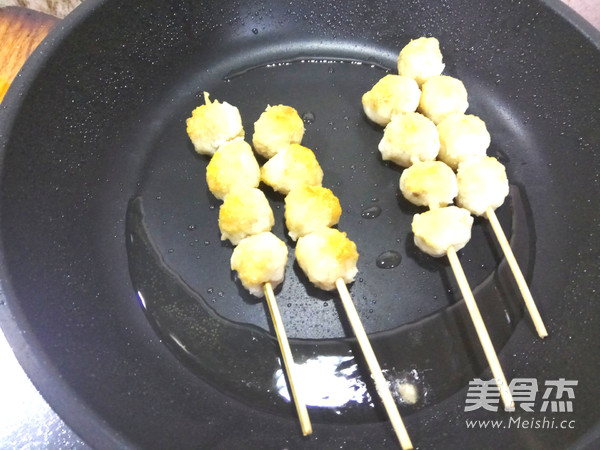 Pan-fried Sea Bass Skewers recipe