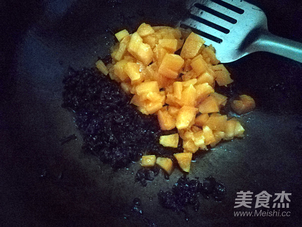 Sweet and Sour Fruit Fried Rice recipe
