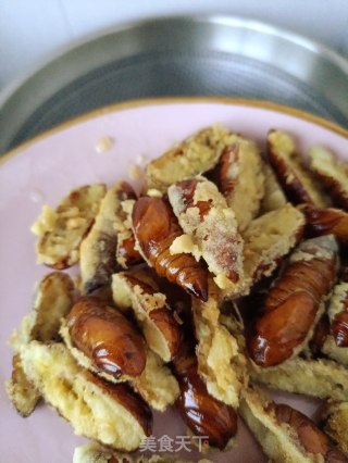 Dry Stir-fried Silkworm Pupa recipe