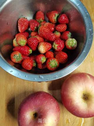 Strawberry Applesauce recipe