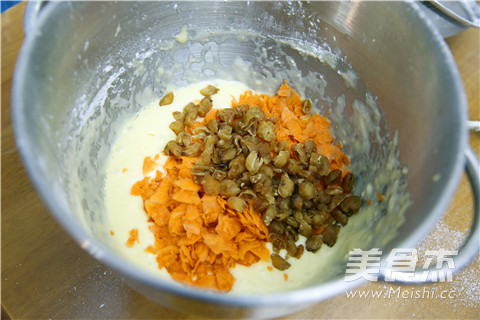 Carrot Longan Cake recipe