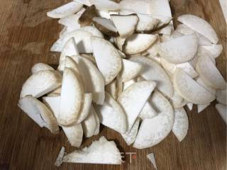 Fried Pork with Pleurotus Eryngii recipe