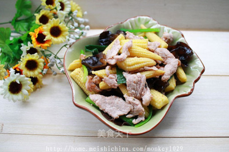 Stir-fried Pork with Baby Corn recipe