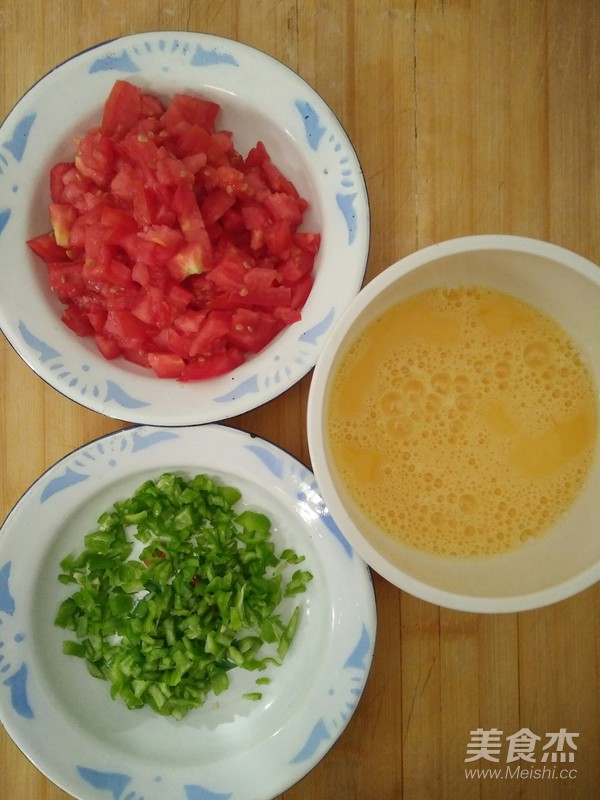 Tomato Egg Vermicelli Soup recipe