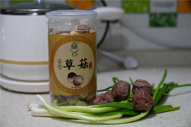 Straw Mushroom Beef Ball Soup recipe