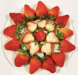 Various Strawberry Platter 🍓🍓creative Fruit Platter Continues to be Updated recipe