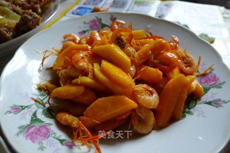 Stir-fried Mango with River Prawns recipe