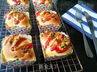 Fish Floss Cheese Paper Cup Bread recipe