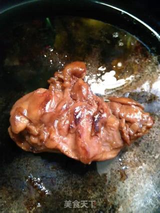 Barbecued Pork Drumstick with Sauce recipe