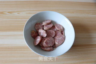 Stir-fried Sweet Potato Stems with Sausage recipe