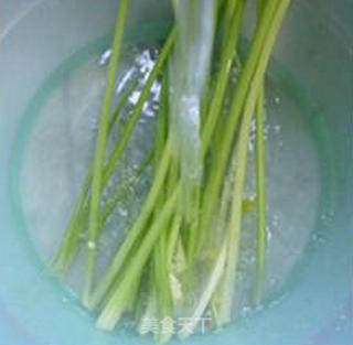 Stir-fried Eel with Celery recipe