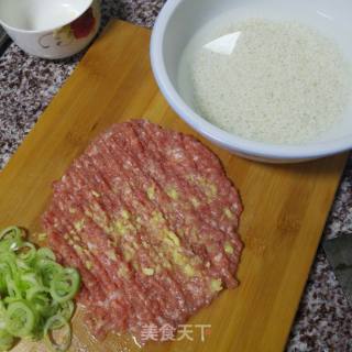 Sticky Rice and Horseshoe Meatballs recipe