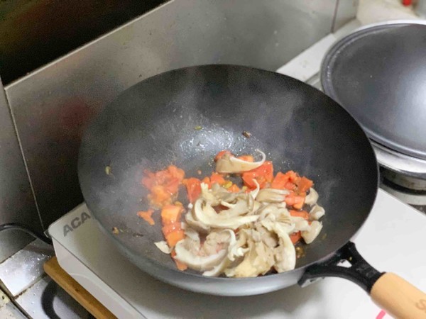 Mushroom Egg Noodles recipe