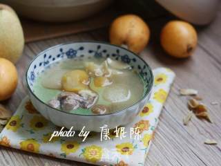 Nourish The Lungs and Relieve Cough [sydney Loquat Lean Pork Soup] recipe