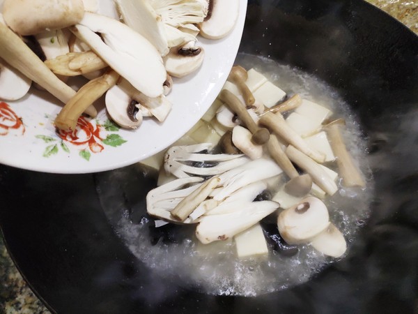 Mushroom Tofu Soup recipe