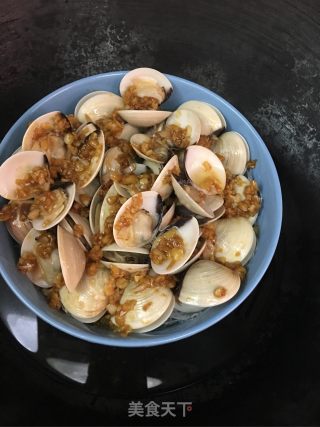 Steamed White Shell with Vermicelli recipe