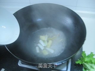 Braised Cabbage with Chestnuts recipe
