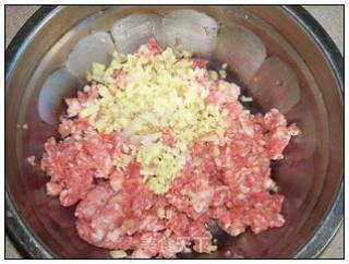 Steamed Cilantro Meatballs recipe