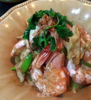 Stir-fried Prawns with Cabbage recipe