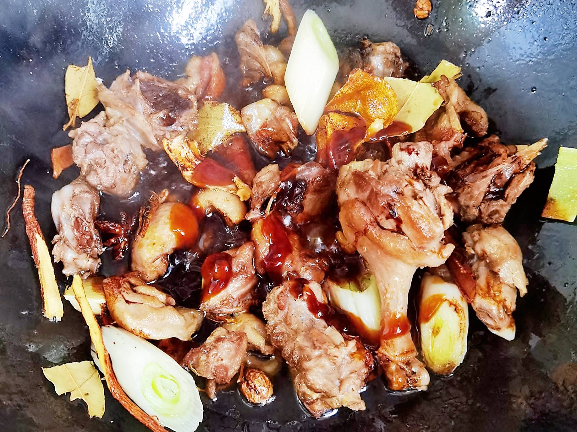 Come Eat Duck in Autumn, Spicy Beer Duck without 1 Drop of Water recipe