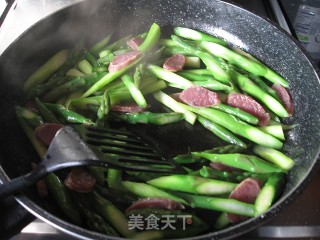 Stir-fried Asparagus with Sausage recipe