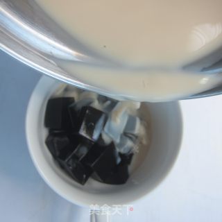 Xiancao Jelly Milk Tea recipe