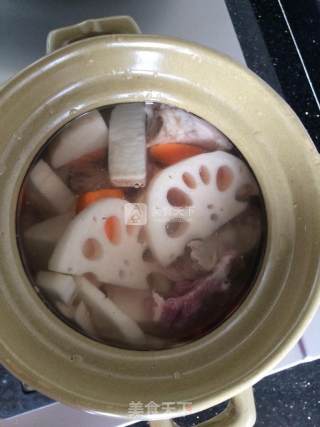 Lotus Root Carrot and Yam Soup recipe