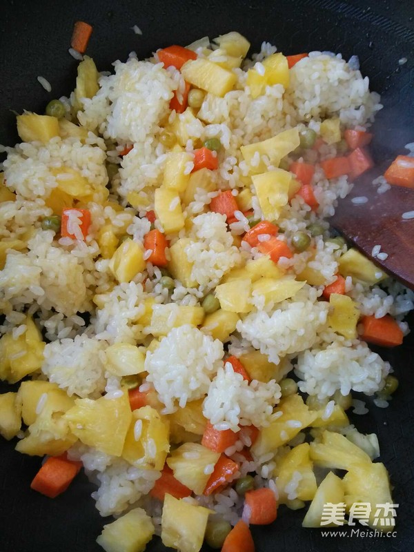 Pineapple Fried Rice recipe