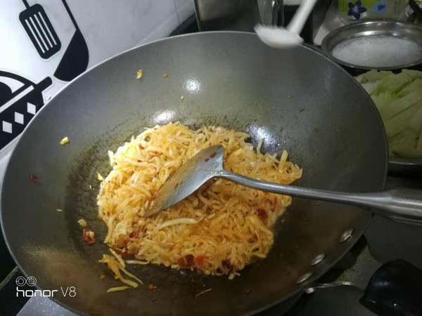 Stir-fried Pork with Sour Radish recipe