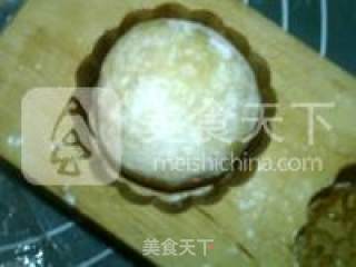 Cantonese Style Coconut Mooncake recipe