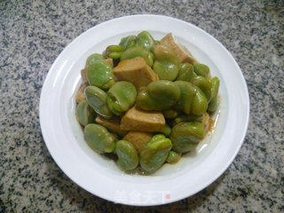 Roasted Broad Beans with Small Vegetarian Chicken recipe