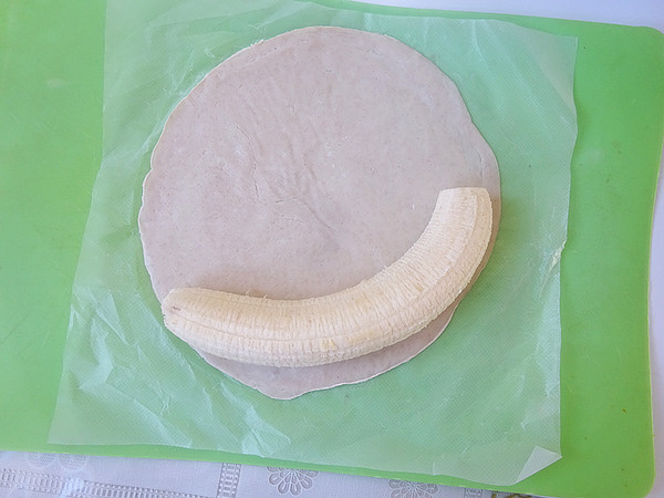 Crispy Banana Roll recipe