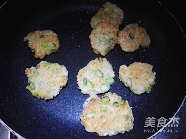 Asparagus Tofu Shrimp Crackers recipe