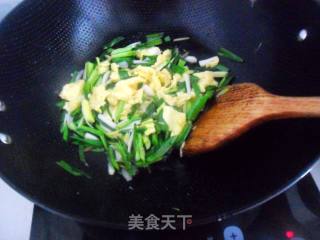 Scrambled Eggs with Garlic recipe