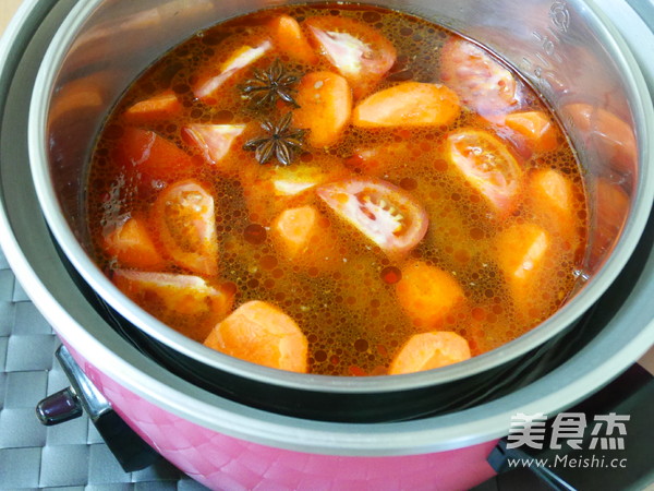 Braised Tomato Beef Noodle recipe