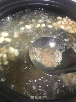 Winter Melon and Barley in Pot Muscovy Duck (relieving Heat and Moisture Soup) recipe