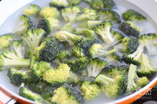 Broccoli Shrimp Baked Rice recipe