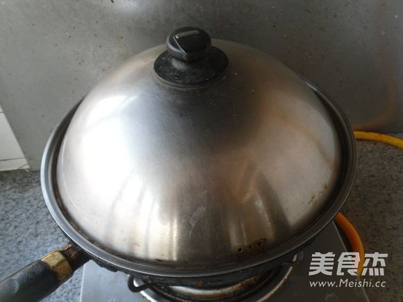 Braised Winter Melon with Thai Spicy Sauce recipe
