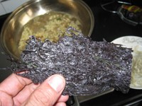 Nutritious Instant Noodles with Seaweed recipe