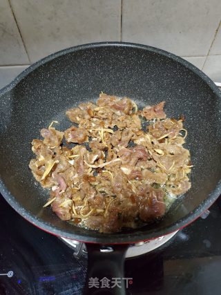 Stir-fried Beef with Soy Sauce recipe