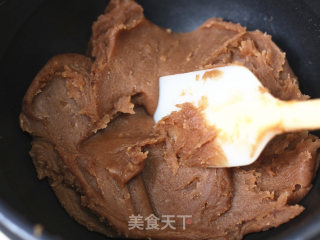 Red Lotus Paste Filling (suitable for Moon Cakes, Egg Yolk Crisps) recipe