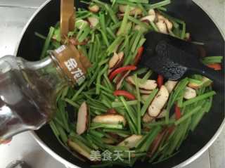 Stir-fried Home-cooked Celery recipe