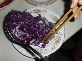 Let Spring Also be Cool-cold Purple Cabbage recipe