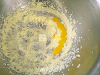 Golden Coconut Ball recipe