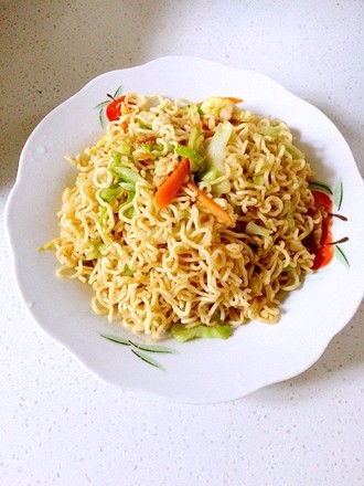 Fried Instant Noodles recipe