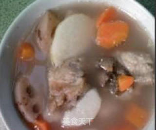 Yam, Carrot and Pork Bone Soup recipe