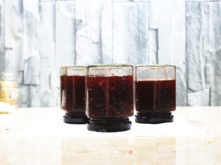 Homemade Strawberry Jam (super Detailed) recipe
