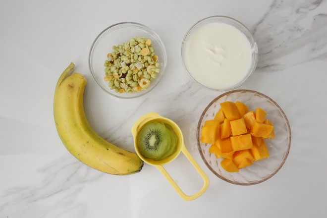 Mango Banana Yogurt Shake recipe