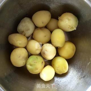 Pan-fried Baby Potatoes with Cumin recipe