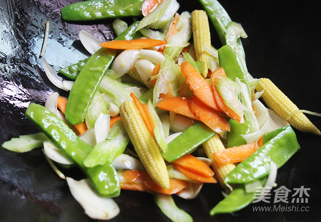 Breakfast at 7 O'clock | A Colorful Seasonal Vegetable, Because this Ingredient is Still recipe